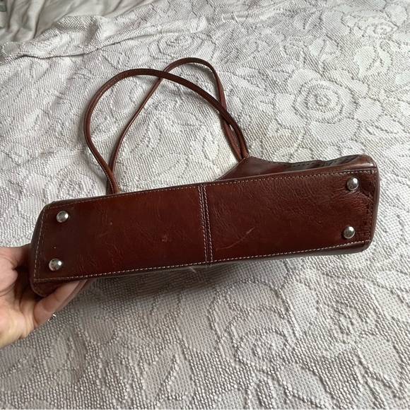 Vintage Fossil Sedona II Italian Cognac/Brown Leather Scoop Purse w/ Feet - Picture 4 of 11